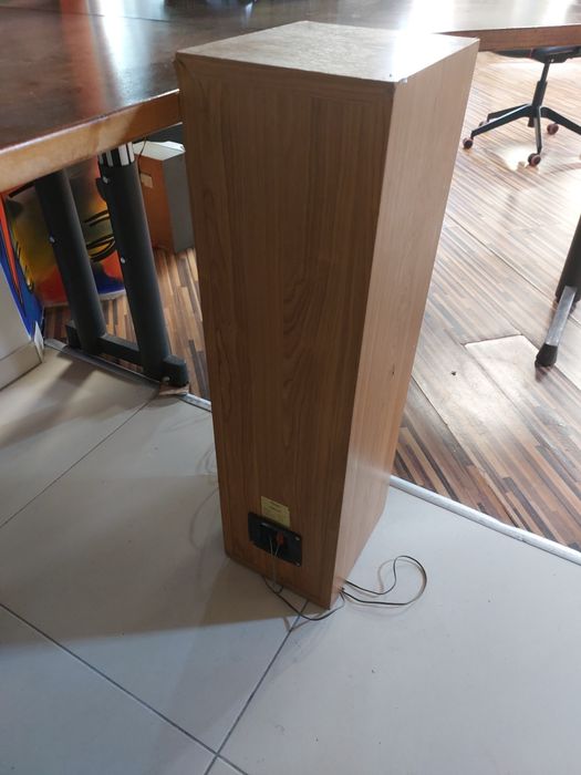 Kolumny Davis acoustics orsay