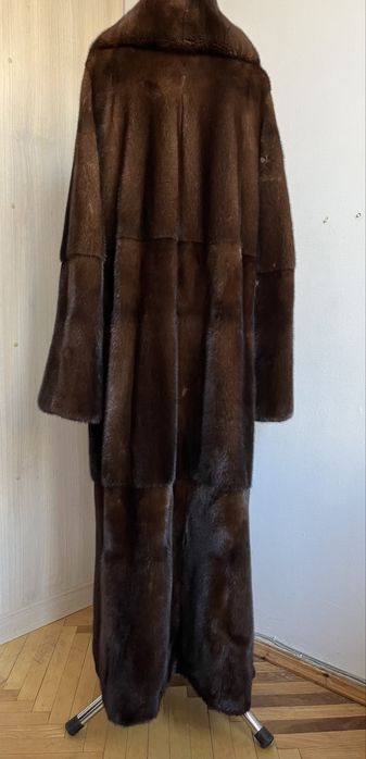 Норкова шуба із цільної норки розмір 46-48