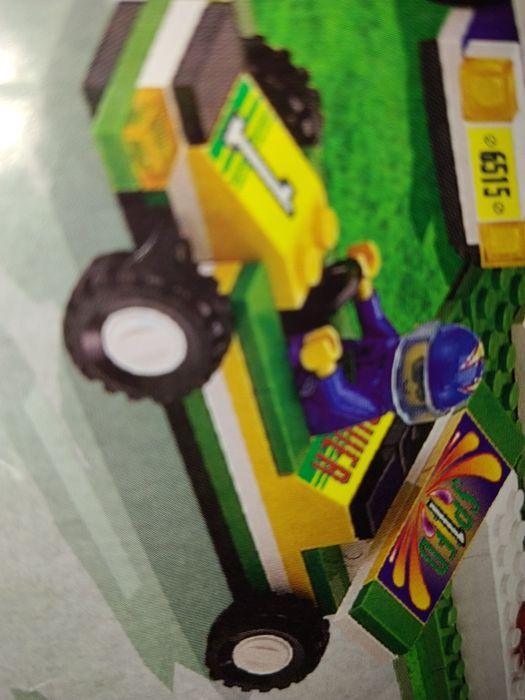 Продам лего сто.