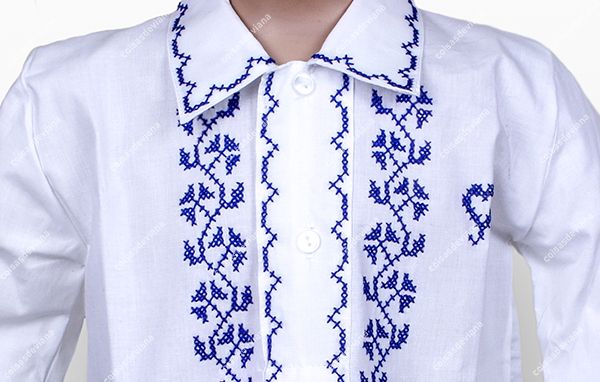 Camisa Bordada a Ponto Cruz - Criança