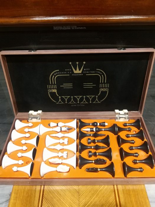 Продам шахматы!!!