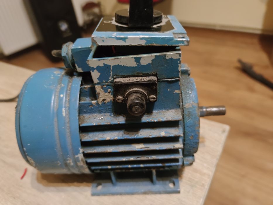 Silnik elektryczny nie duży