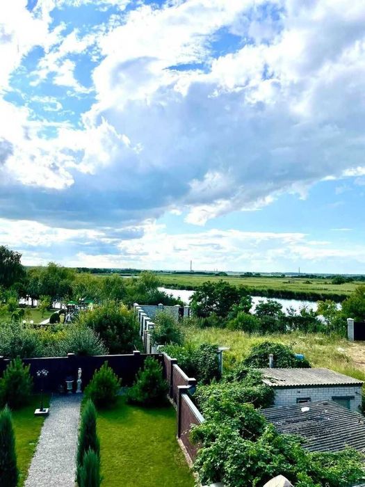 Продам Дом в Новоселовке. Супер предложение рыбалка, пляж!