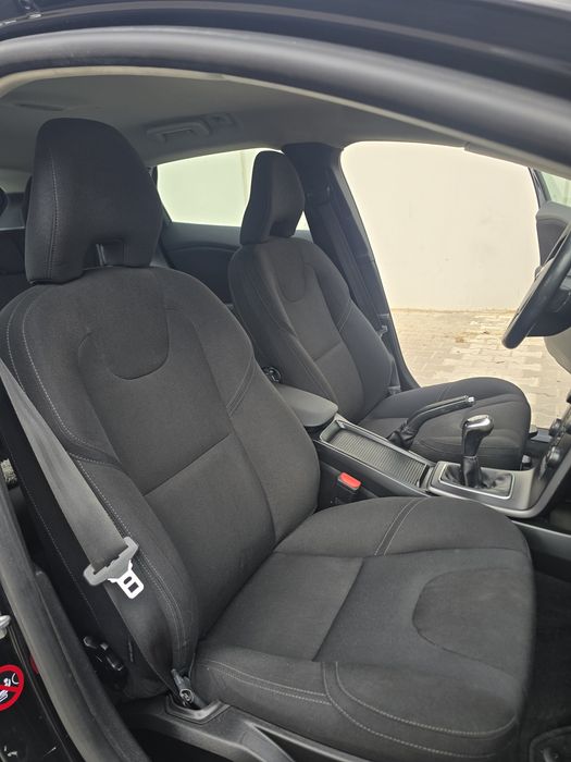 Volvo V40 D2 2.0D