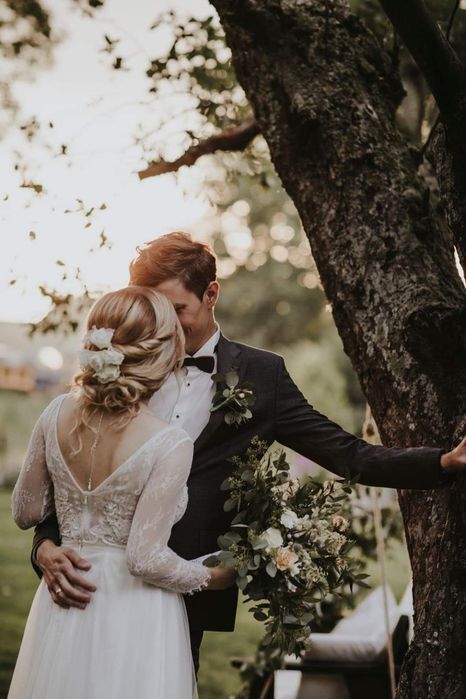 Piękna Suknia ślubna 3w1