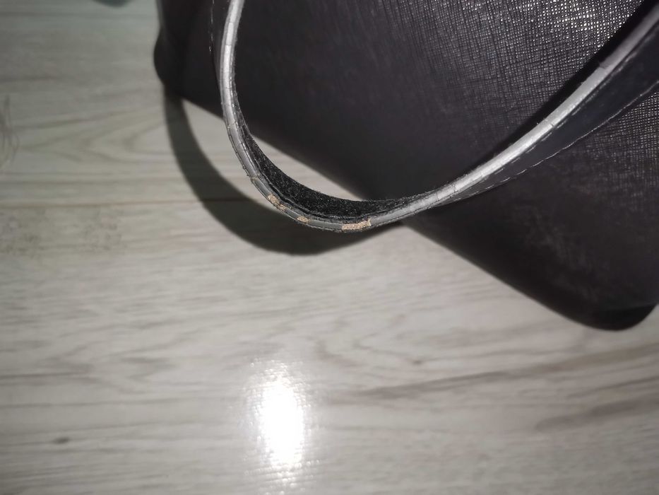 Czarna torebka shopper