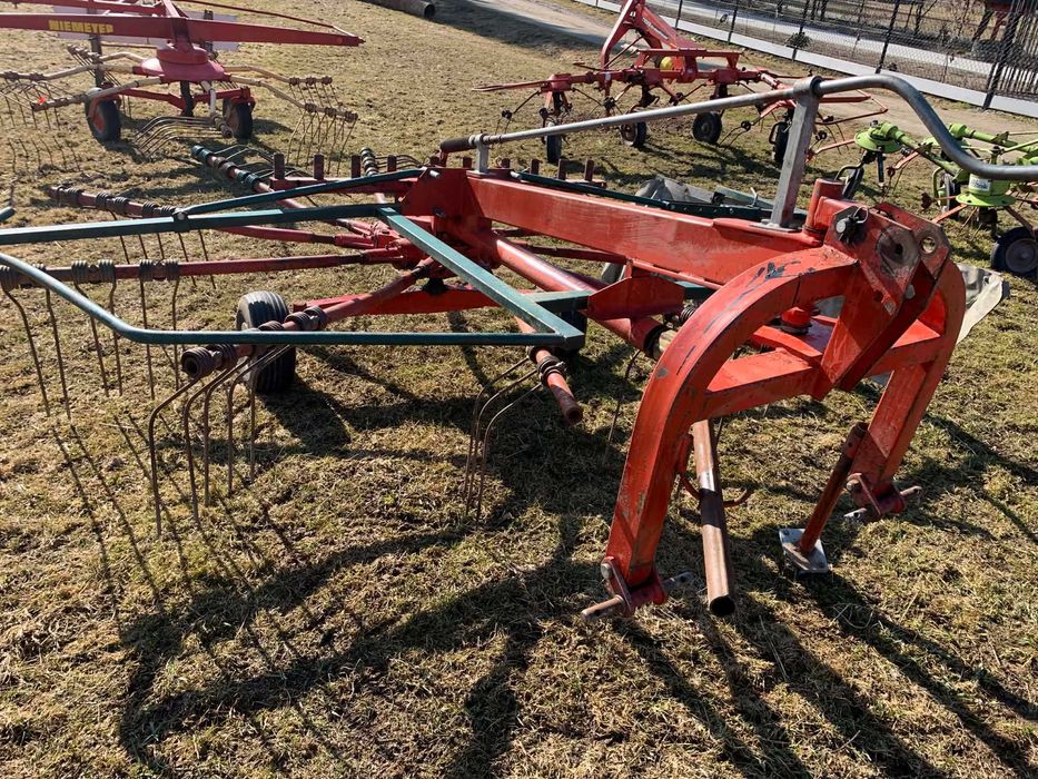 Karuzela do siana VN  AG-320 / Krauzela Fella TS310-DRF