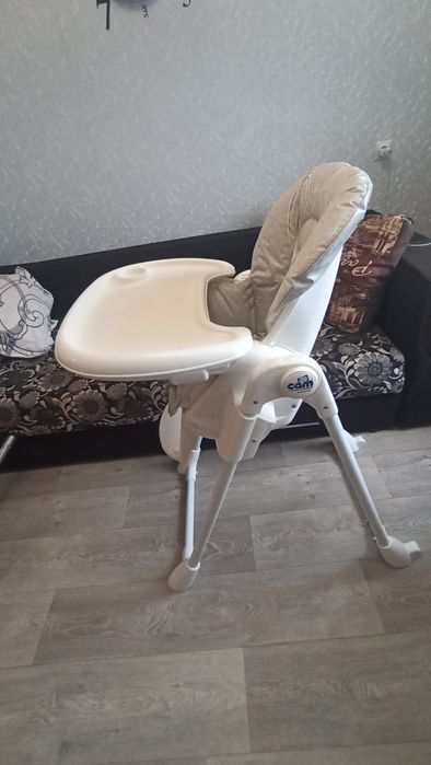 Стул для кормления