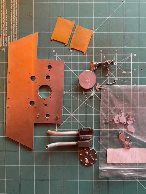 Czołg 1/16 Panther/Jagdpanther metalowa płyta tylna,wydechy itd.