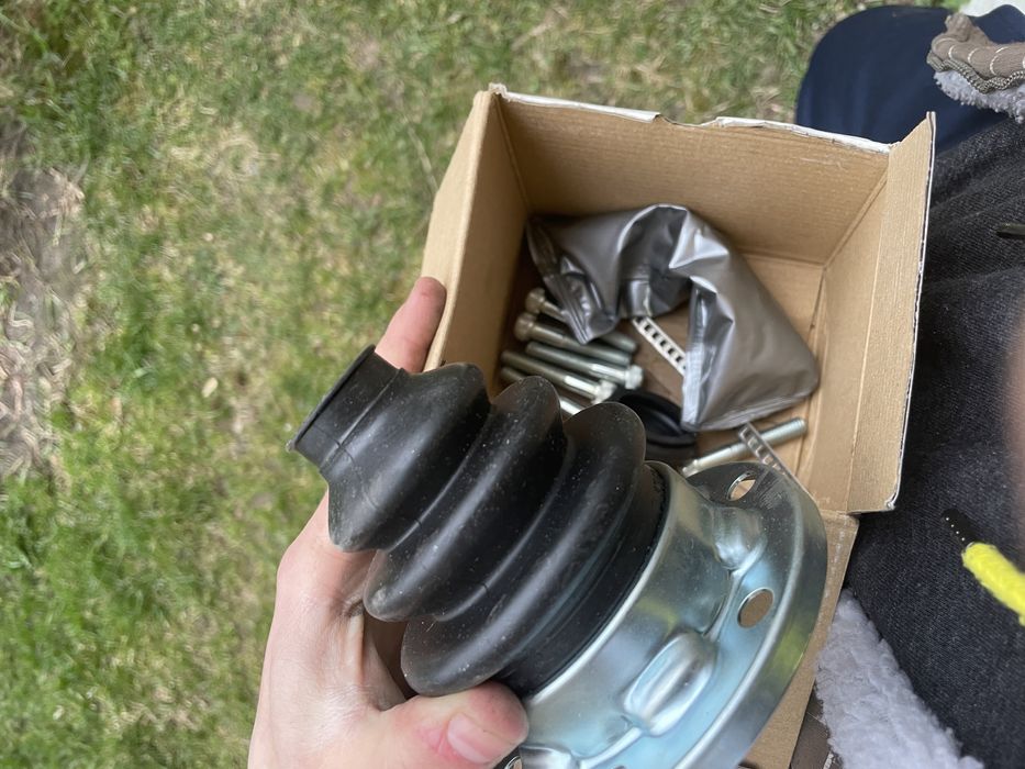 Bmw e34 пыльник гранаты редуктора