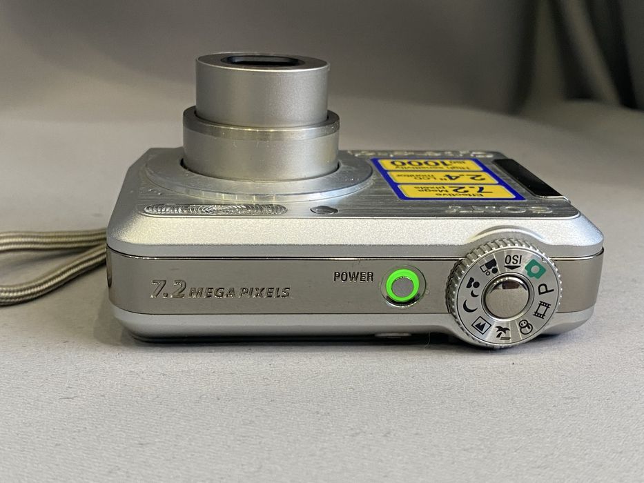 Цифровий фотоапарат SONY Cyber-Shot DSC-S700