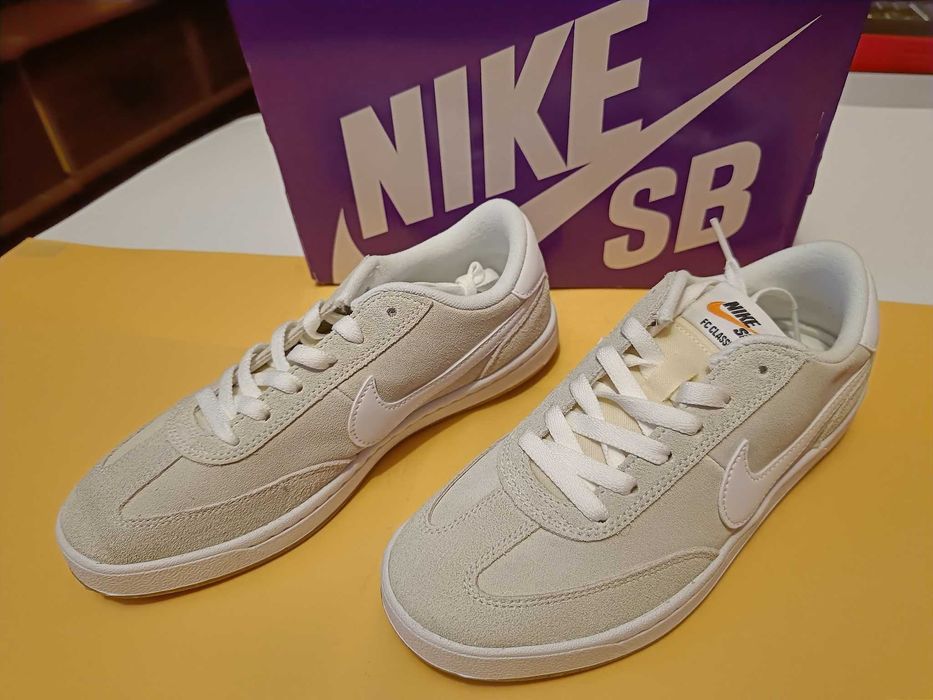 Nike Sneakersy SB Fc Classic 909096-111 Roz. 38 24cm