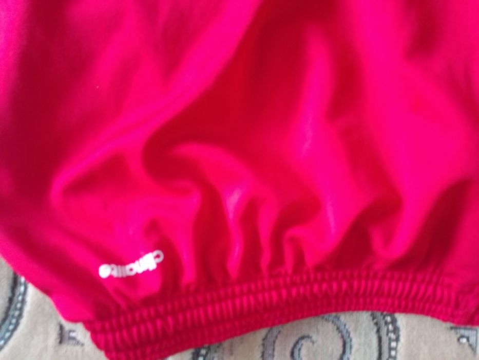 Продам мужские шорты adidas