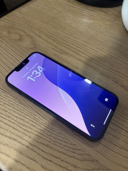 iPhone 13 128 gb stan idealny