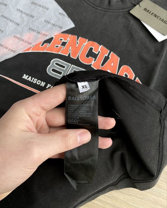 Футболка Balenciaga темно-сіра