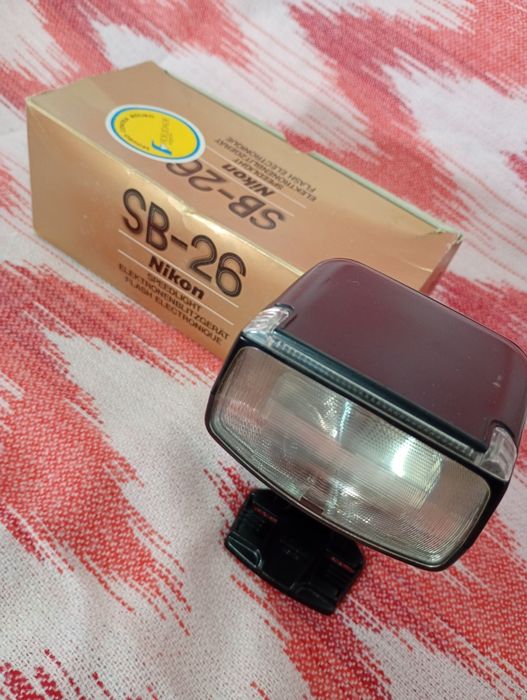 Nikon Flash SB - 26