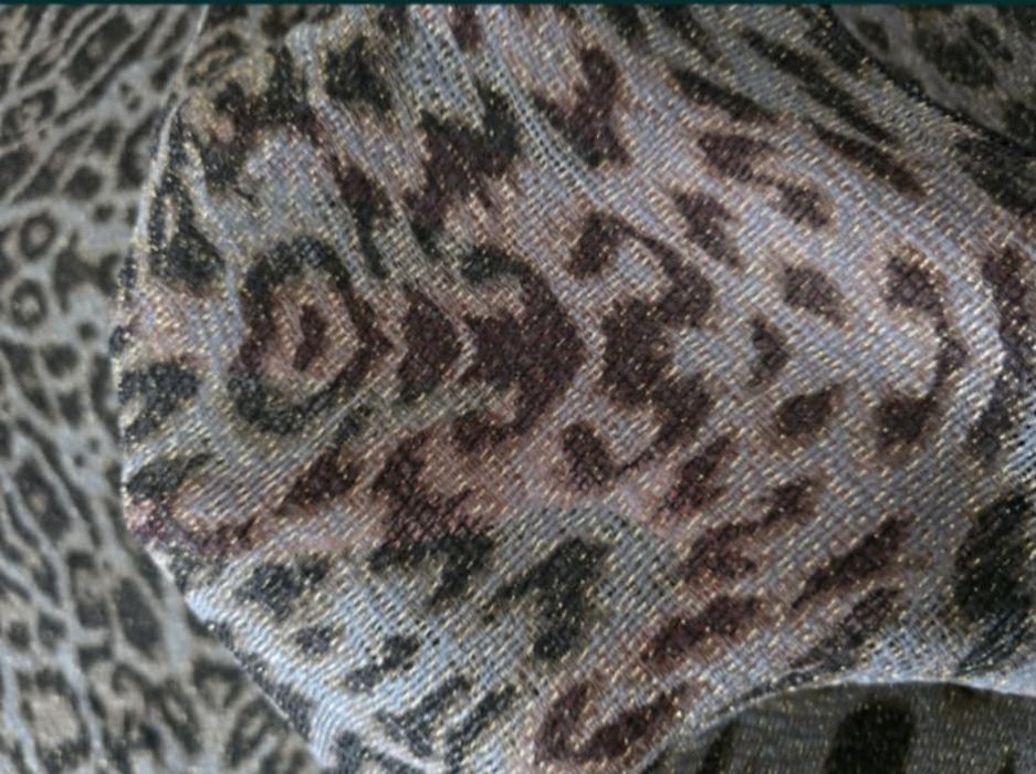 Delikatny szal, komin, apaszka