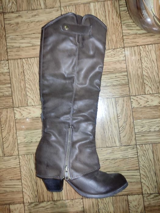 чоботи нубуки Fergalicious by Fergie 38.5 та 42 розміри