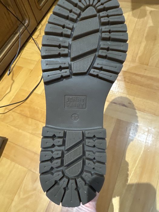 Nowye zimowy buty