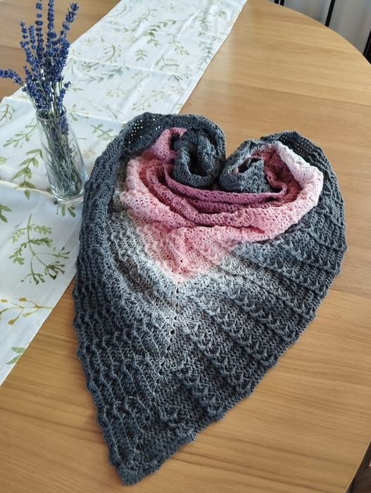 Chusta ręcznie robiona na szydełku Rękodzieło Hand made