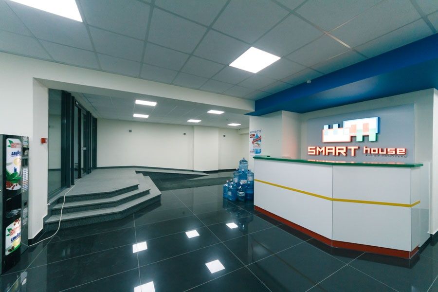 Апартаменти в новому будинку, м. Берестейська