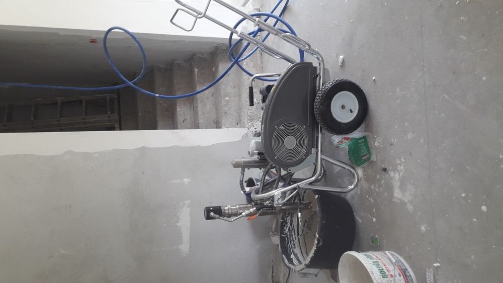 GŁADZIE, tanio szpachlowanie, malowanie zabudowa z płyt G-K. PIANA PUR