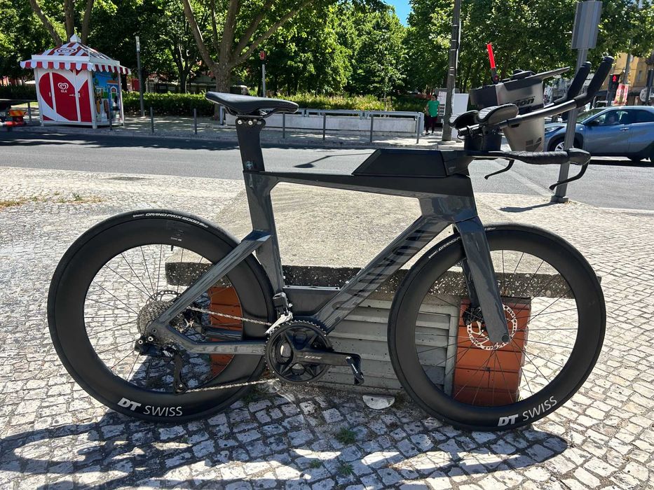 Speedmax CF 7 Di2 - muito nova de 2025 - Ainda com garantia - Tamanho M
