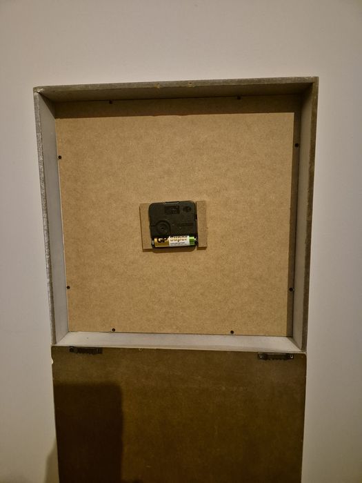 Zegar ścienny biały