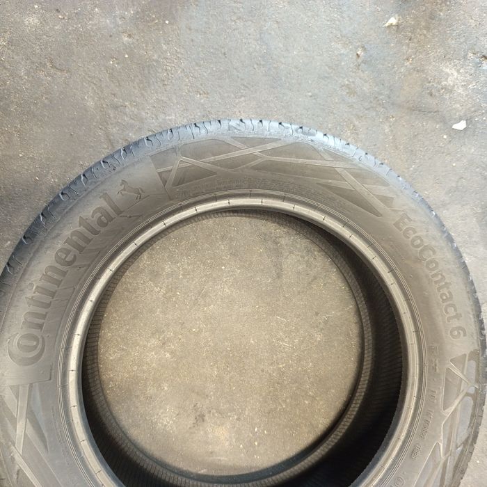 235/55R18 Para opon Continental EcoContact 6 XL