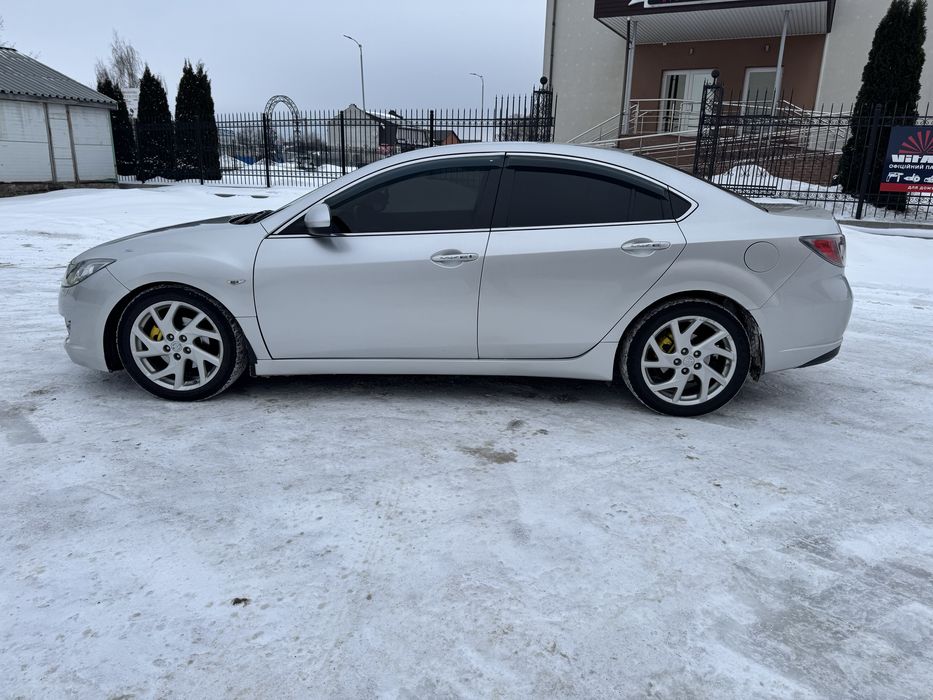 Mazda 6 2008 рік .