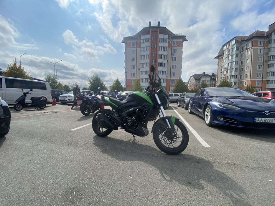 Bajaj Dominar 400