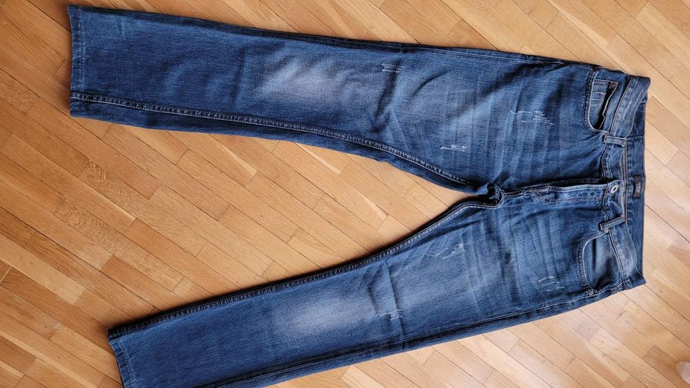 Продам джинси чоловічі.