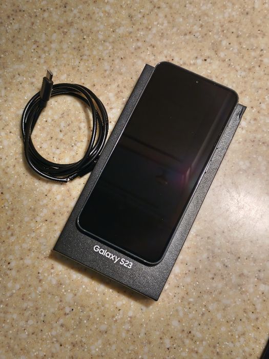 Samsung Galaxy S23 green