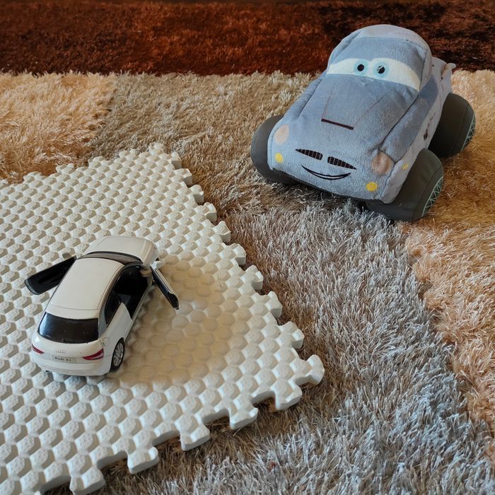 puzzle piankowe z dywanem SHAGGY szary