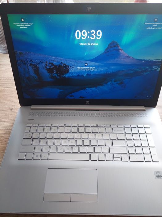 Laptop HP17-BY3053CL natural silver 5CG030898V 1TB