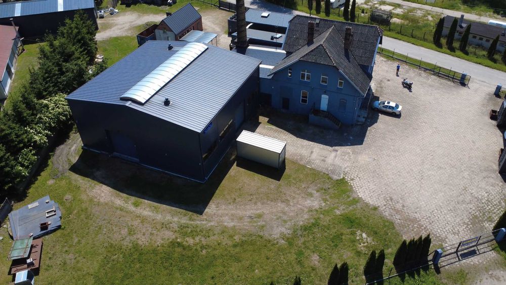 sprzedam zakład: hala 300m2 z suwnicą 6T,magazyn, biura, 400m2