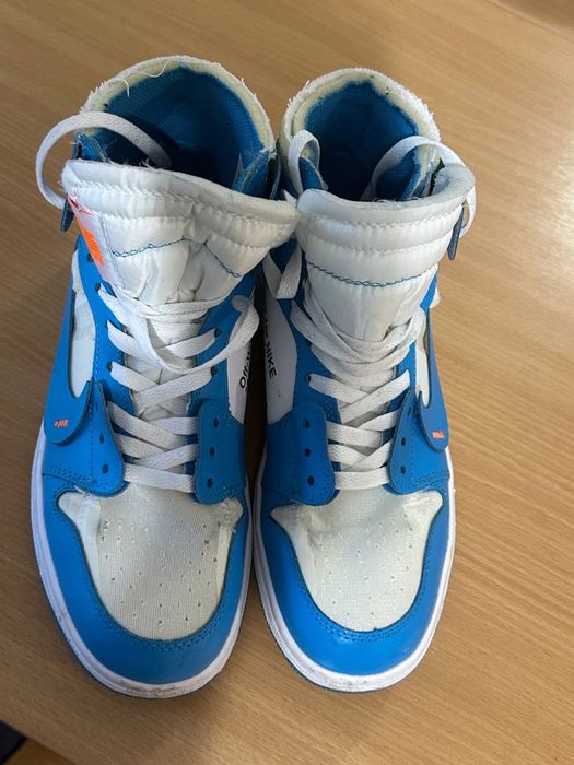 Оригіналі кросівки  Air Jordan