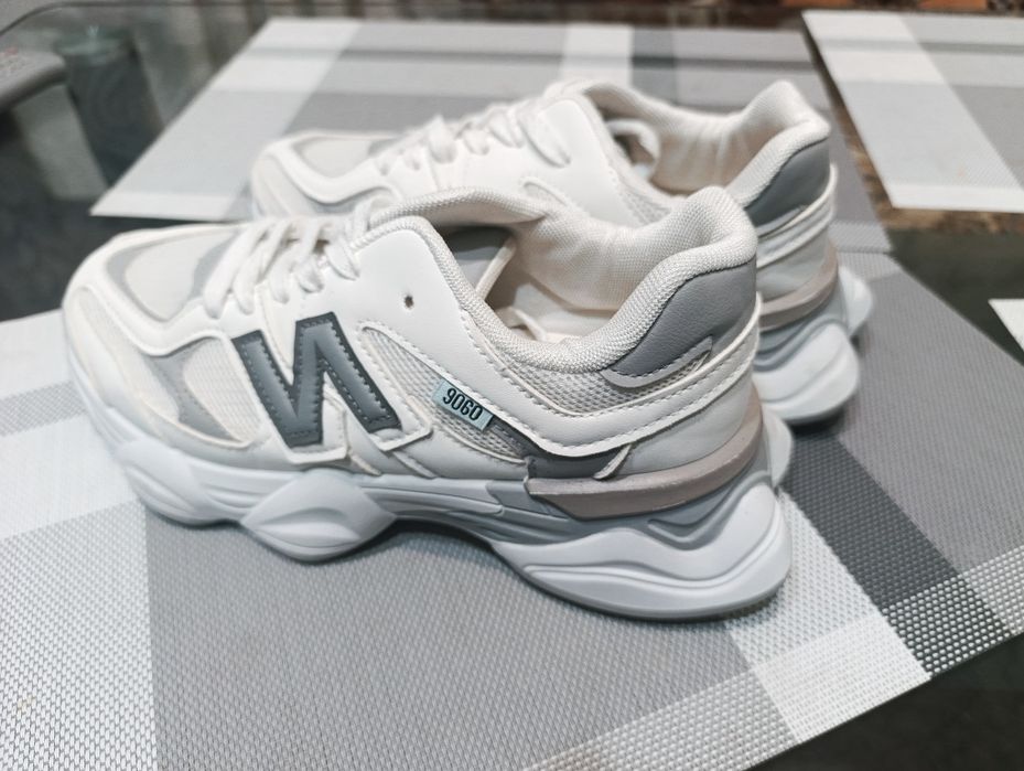Кросівки кроси New Balance білі 41 розмір