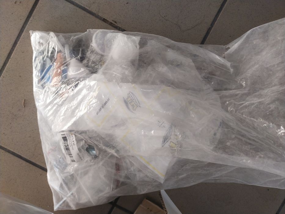 Muszla WC Cersanit crea z odpływem