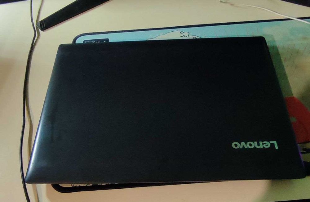 Ноутбук Lenovo IdeaPad 320-14IAP / 8GB RAM / Radeon 530