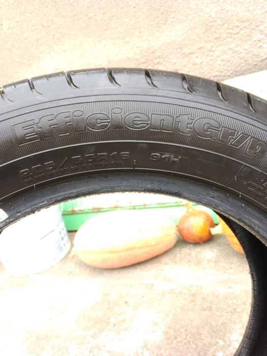 Dwie opony Goodyear efficientgrip 205/55/16  5mm