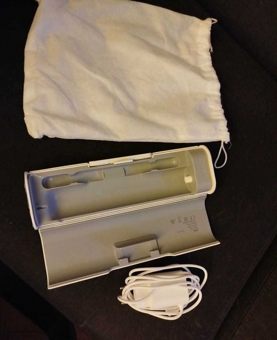 Etui podróżne na szczoteczkę do zębów Oral-B Braun