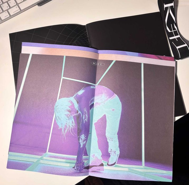 кпоп альбом "KAI" Photobook ver. Z - Purple