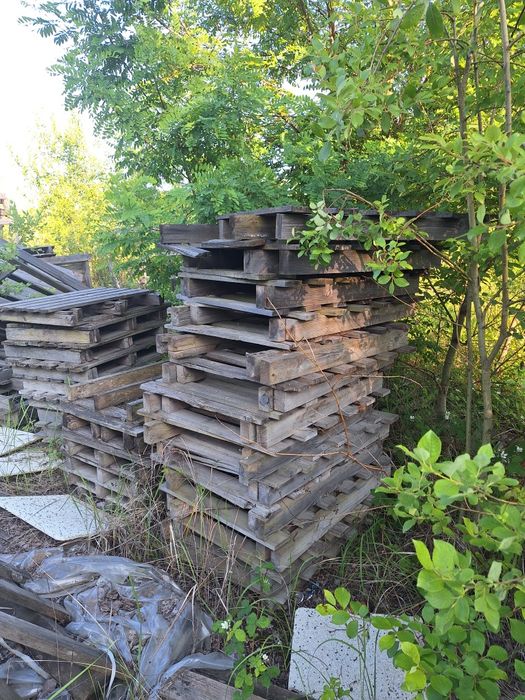 Sprzedam Palety różnych rozmiarów