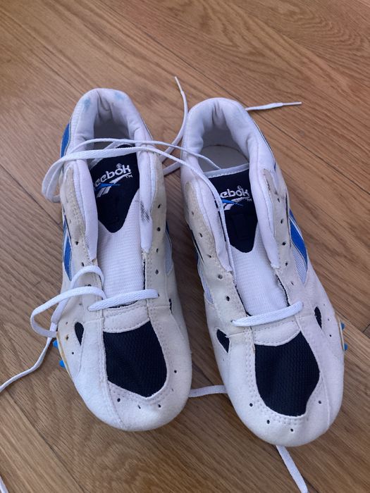 Ténis de pista Reebok com bicos