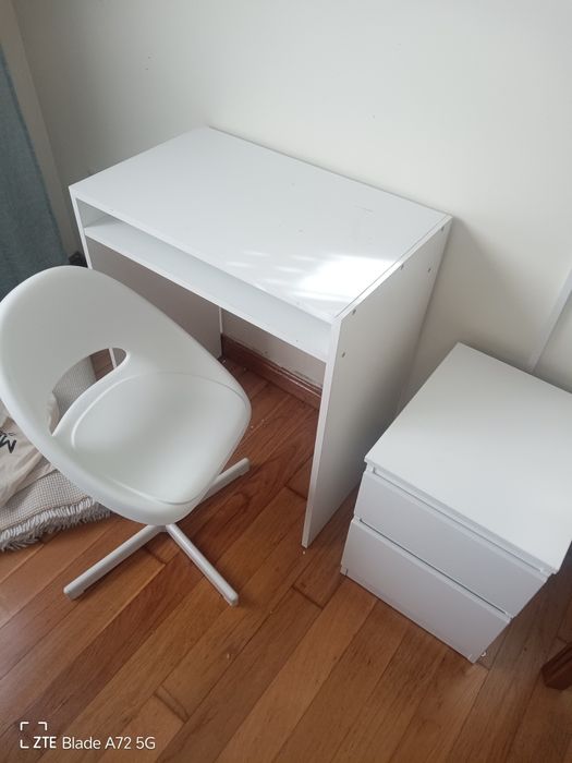 Vendo secretárias de criança