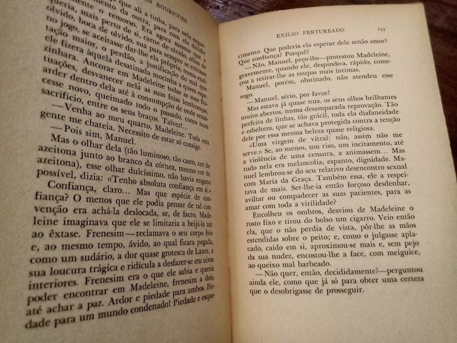 Urbano Tavares Rodrigues - Exílio perturbado [1.ª ed.]