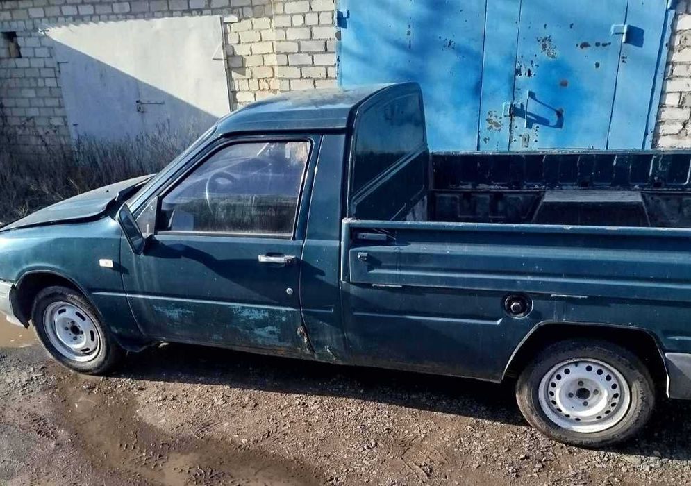 Автомобіль ІЖ,-ОДА 27-17 2004р.