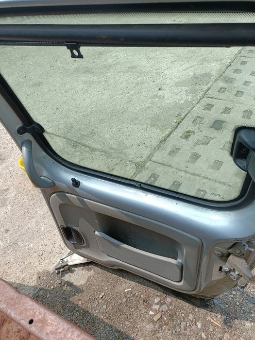 Drzwi przesuwne prawe lewe  renault Kangoo I lift oryginał