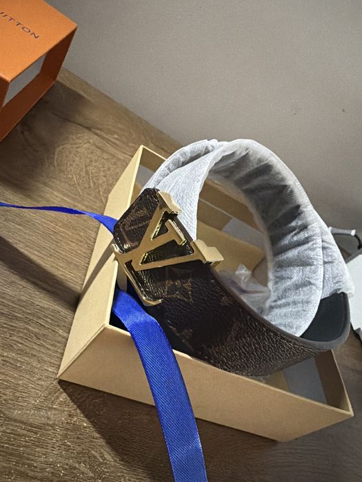 Pasek LV  110 cm nowy